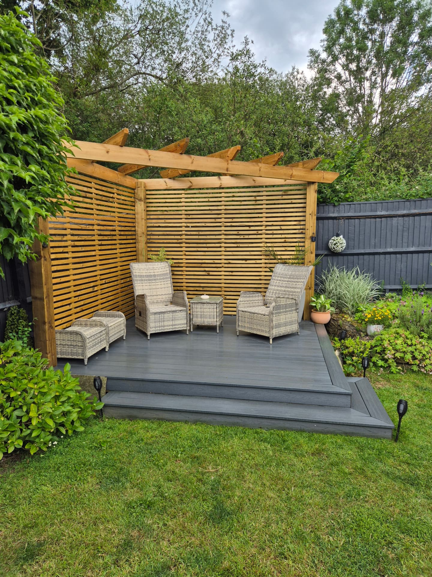 Composite deck with timber pergola and screening